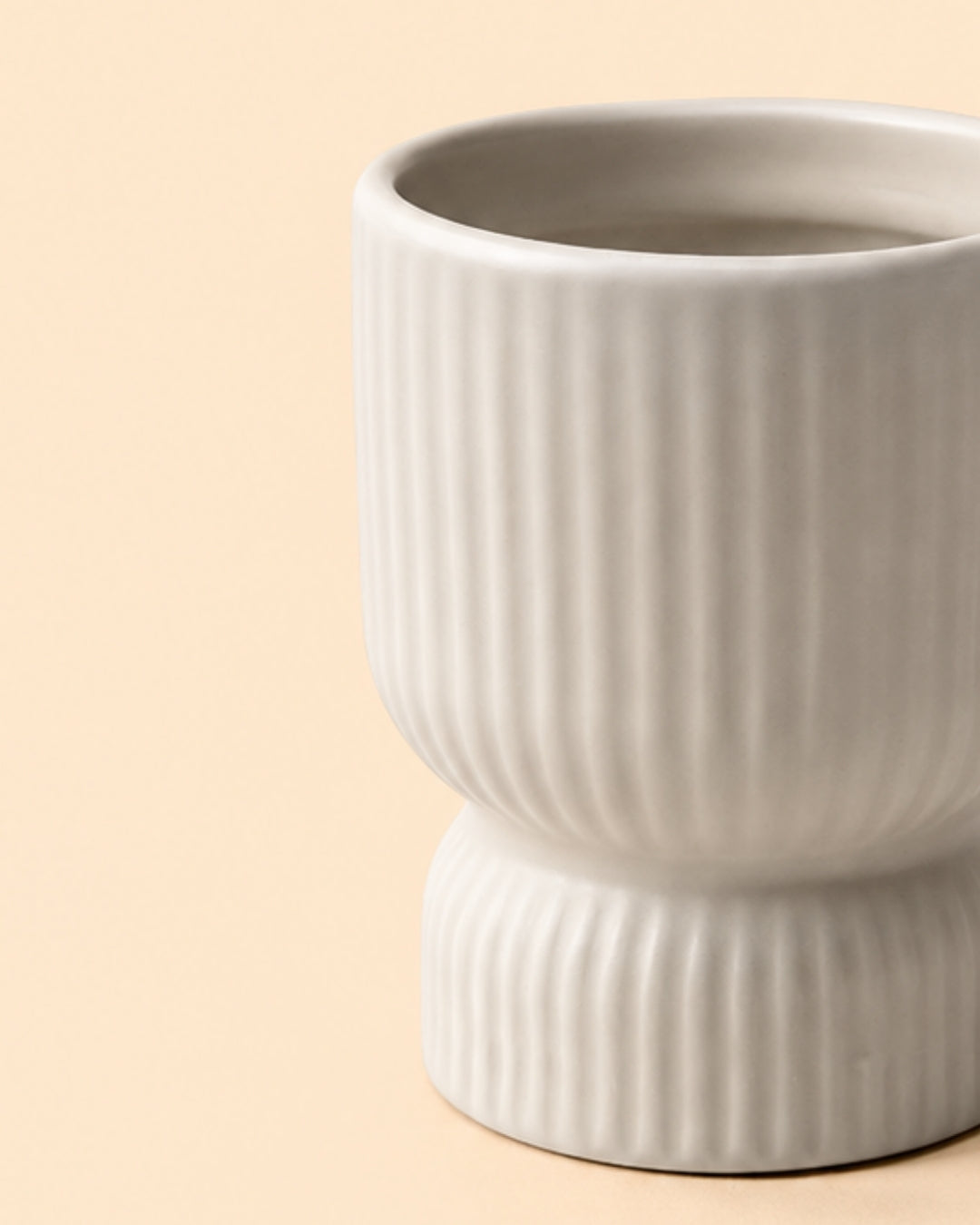 Jolie-crema-maceta-mini-detail