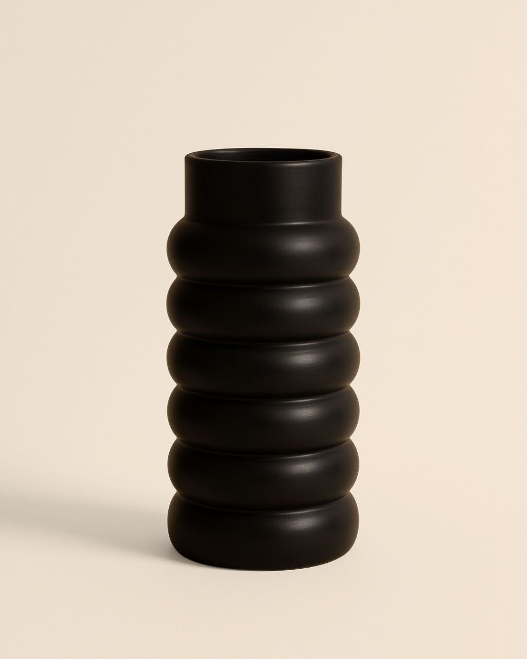 Wave– Jarrón Cerámico Negro - Pur Plant